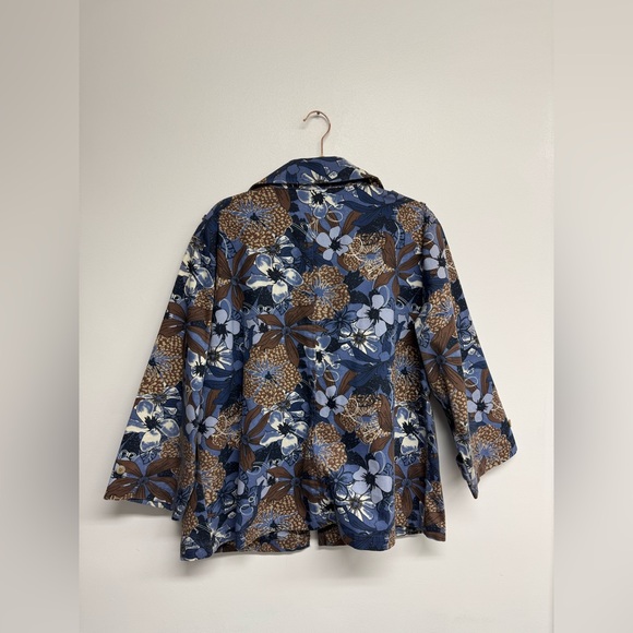 Westbound Floral Blazer in Blue and Brown - Picture 3 of 5